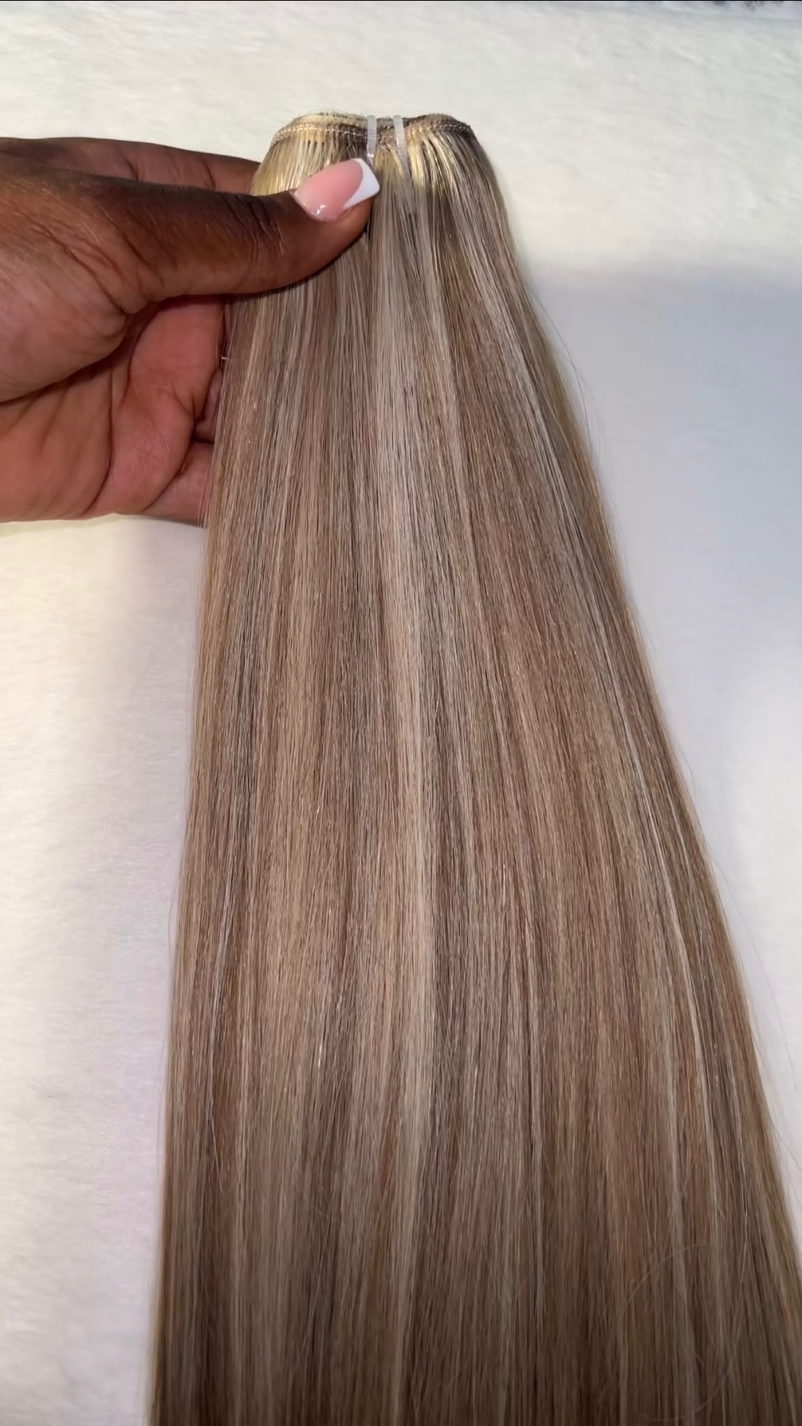 SINGLE DONOR HAIR BLONDE CASHMERE